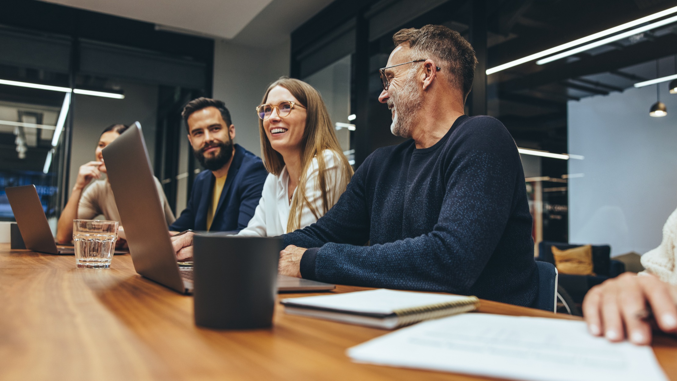 Shine a light on the broker difference